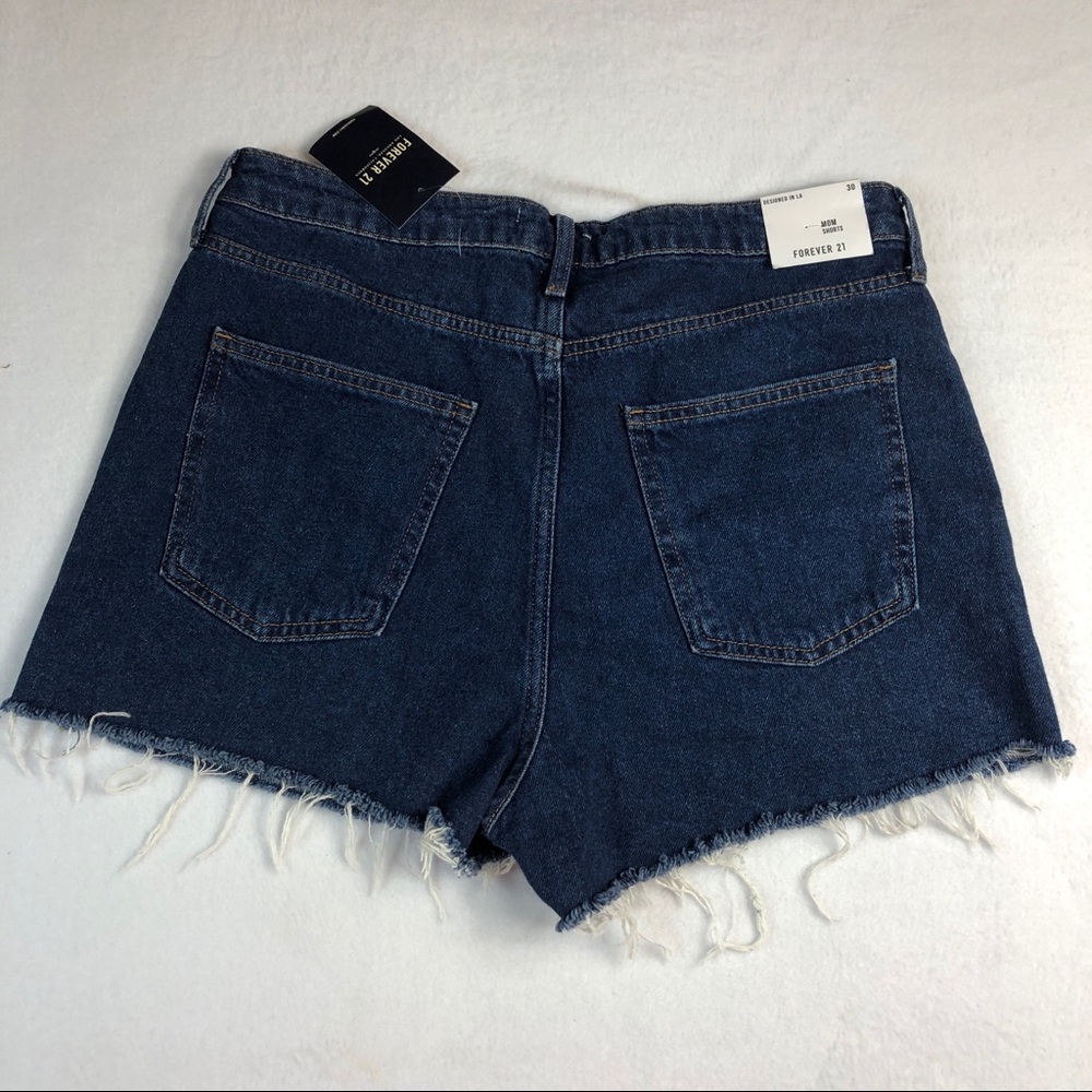 Forever 21 Size 30 Denim Shorts - Picture 2 of 3